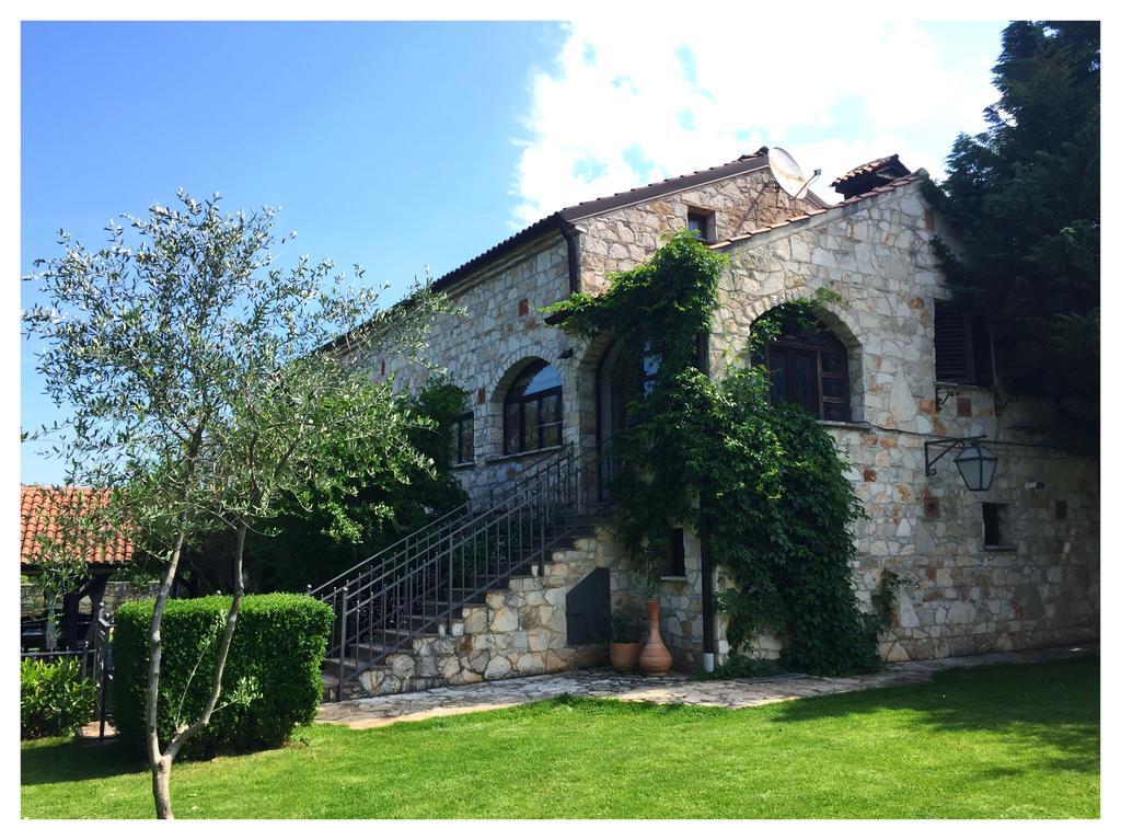 Villa Lav บาเล ภายนอก รูปภาพ