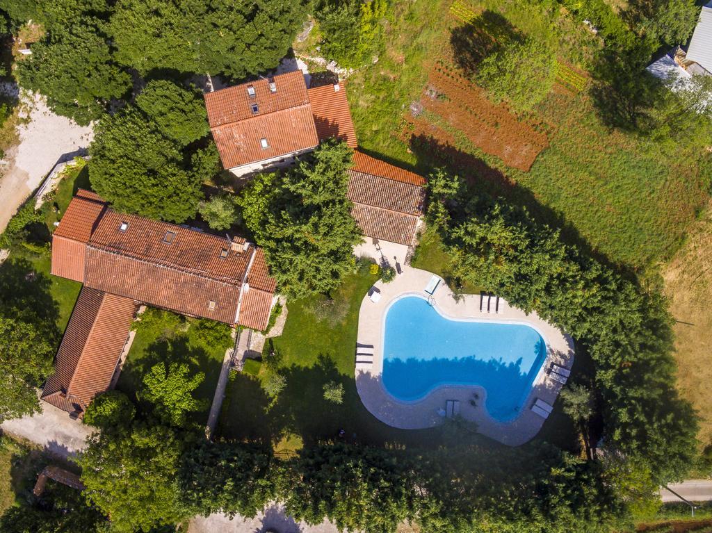 Villa Lav บาเล ภายนอก รูปภาพ
